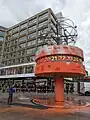 World Clock soiled by Last Generation activists with orange paint on 17 October 2023.