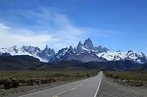Cerro Torre and Mount Fitz Roy near El Chaltén (5466161452).jpg