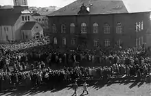 Overview over Austurvöllur and the House of the Althing.