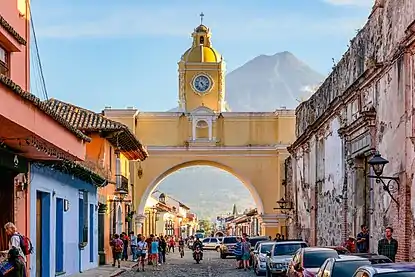 Santa Catalina arch and Volcan de Agua in 2020