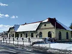 Antigo prédio da usina elétrica de 1925 na rua Warszawskie, 18