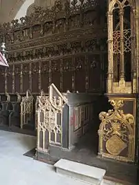 Cadeiral, Mosteiro de Santa Cruz