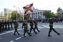 Soldados da Brigada Oplot, num ensaio para o desfile do Dia da Vitória, em 2015.