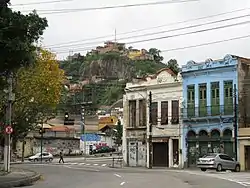 Morro da Providência, situado em Santo Cristo.