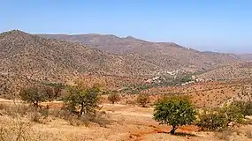 Paisagem do Alto-Atlas a sul de Aït Baha