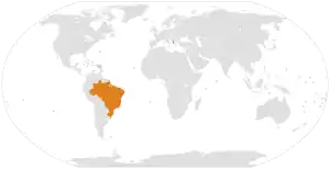 Mapa indicando localização {{{preposição1}}} Albânia e {{{preposição2}}} Brasil.