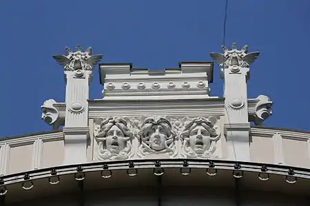 Construção em Alberta iela 4