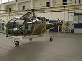 Alouette III num hangar da BA11