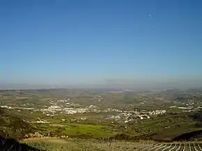 Arruda dos Vinhos vista do Forte da Carvalha, o ponto mais alto da freguesia de Santiago dos Velhos (396 metros)