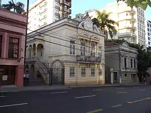 Casarão à Avenida Independência, n.° 867