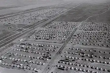 Campo de refugiados do Azerbaijão perto de Beylagan