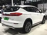 Visão traseira do BYD Song DM, pós-facelift