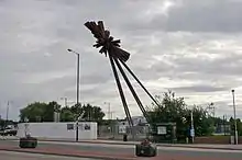 O núcleo da escultura visível durante a desconstrução em julho de 2009