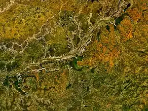 Uma imagem de satélite da região do rio Bani