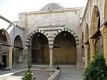 Maristan de Arghun al-Kamili (1354), pátio interno.