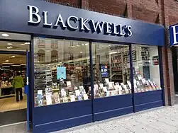 A antiga loja Charing Cross Road, Londres