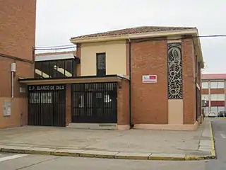Escola infantil e primária CEIP Blanco de Cela