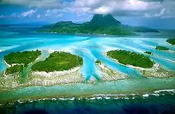 Vista aérea de Bora Bora.