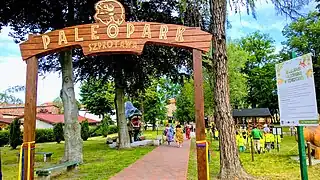 Paleoparque Szprotawa na rua Niepodległości
