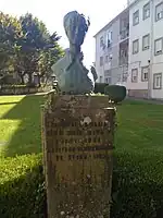 Busto de D. Maria do Céu Mendes em Viseu no Bairro com o seu nome
