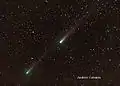 Imagem feita por Andrew Catsaitis dos componentes B e C do cometa 73P/Schwassmann-Wachmann 3 vistas juntas em 31 de maio de 2006.
