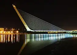Ponte de Alamillo em Sevilha por Santiago Calatrava, 1992