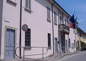 O Palácio Municipal de Cavacurta.