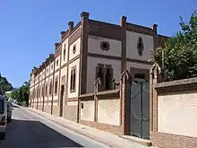 Centre Cultural Sant Lluís, de Francesc Berenguer i Bellvehí (1915-1917).