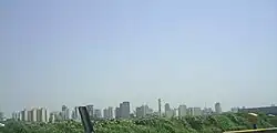 Centro de Guarulhos, visto a partir da Rodovia Ayrton Senna.