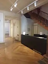 Recepção no interior do edifício