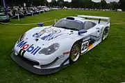 A versão do 911 GT1 do ano de 1997, chamada de 911 GT1 Evo foi a previsão da geração 996 do 911 enquanto aprimorou o design aerodinâmico da geração 993