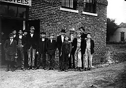 Crianças operárias em Kirksville.