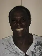 O ex-artilheiro Cláudio Adão.