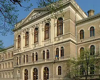 Universidade Babeş-Bolyai