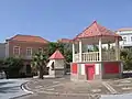 Coreto e quiosque em largo de São Filipe (Fogo)