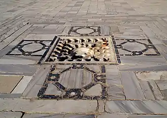 Coletor de águas pluviais (implúvio)