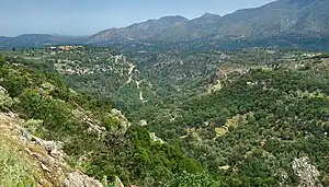 Paisagem ao redor de São João (Agios Ioannis)