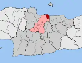 Localização da unidade municipal de Néa Alicarnassós (vermelho) no município de Heraclião (rosa) e na unidade regional homónima