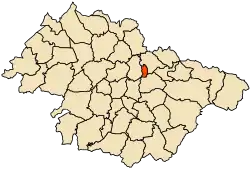 Localização da cidade dentro da província de Mascara