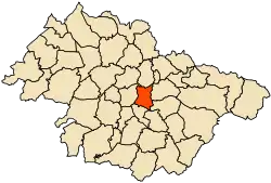 Localização da cidade dentro da província de Mascara