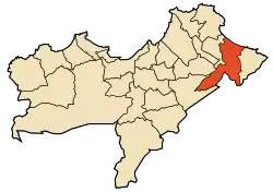 Localização da cidade dentro da província de Orã