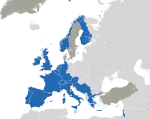 Um mapa colorido dos países da Europa