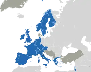 Um mapa colorido dos países da Europa