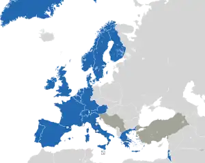 Um mapa colorido dos países da Europa