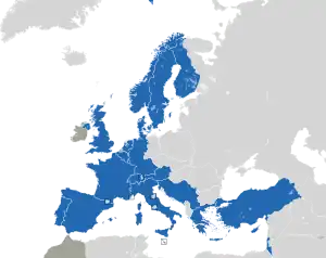 Um mapa colorido dos países da Europa