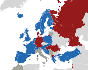 Um mapa colorido dos países da Europa