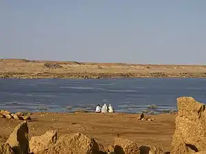 Barragem no rio Seguiet-el-Hamra