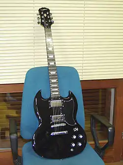 Epiphone G-400