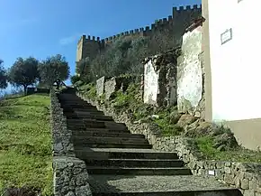 Escadaria de acesso ao castelo
