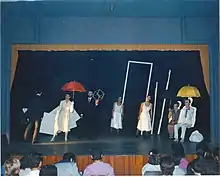 Domingo de Sol (1985) - Último espetáculo em que Ione, se dividiu entre as funções de atriz e diretora.